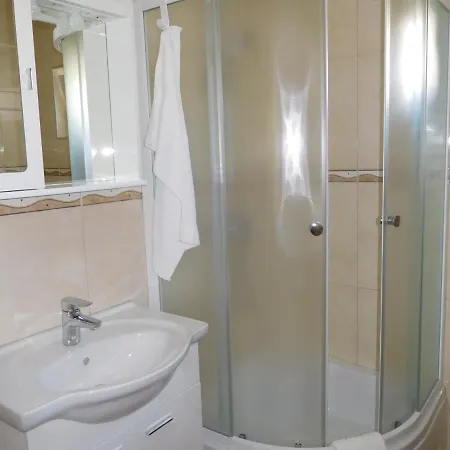 Apartament Robert *