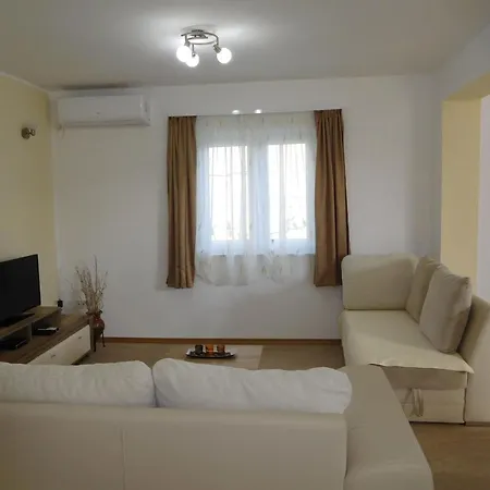Robert Apartament *