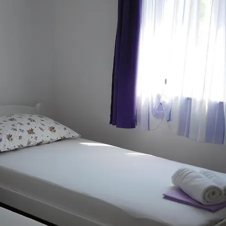 Apartament Robert
